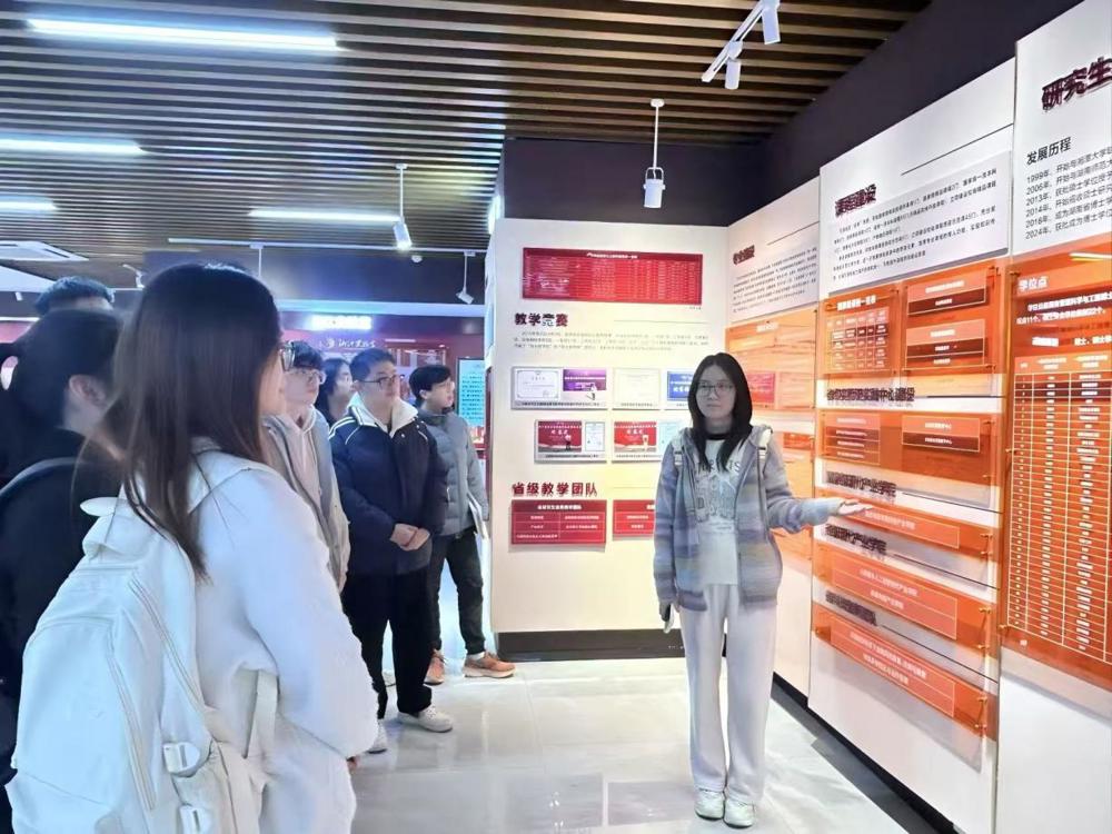 bb83a6ec575b7b0970b07932c1b8b0a5